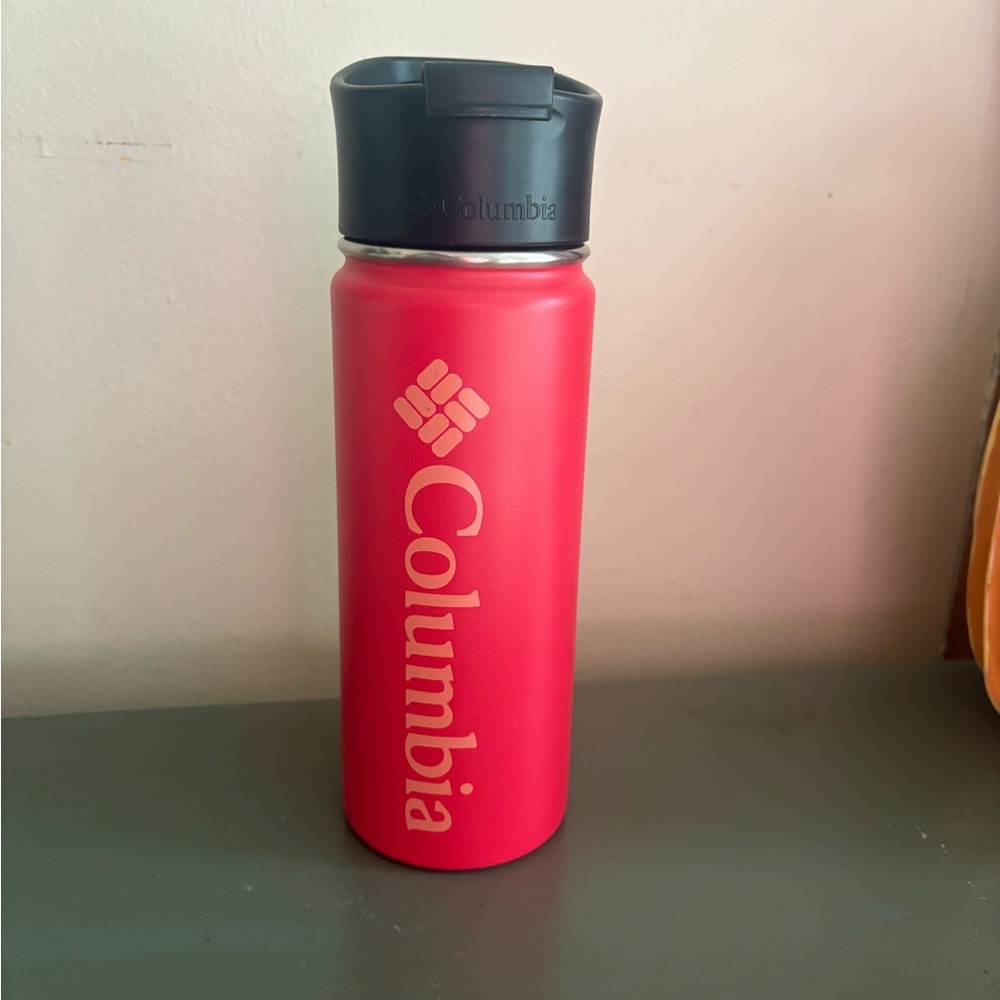 Columbia red 18 oz Travel Mug
